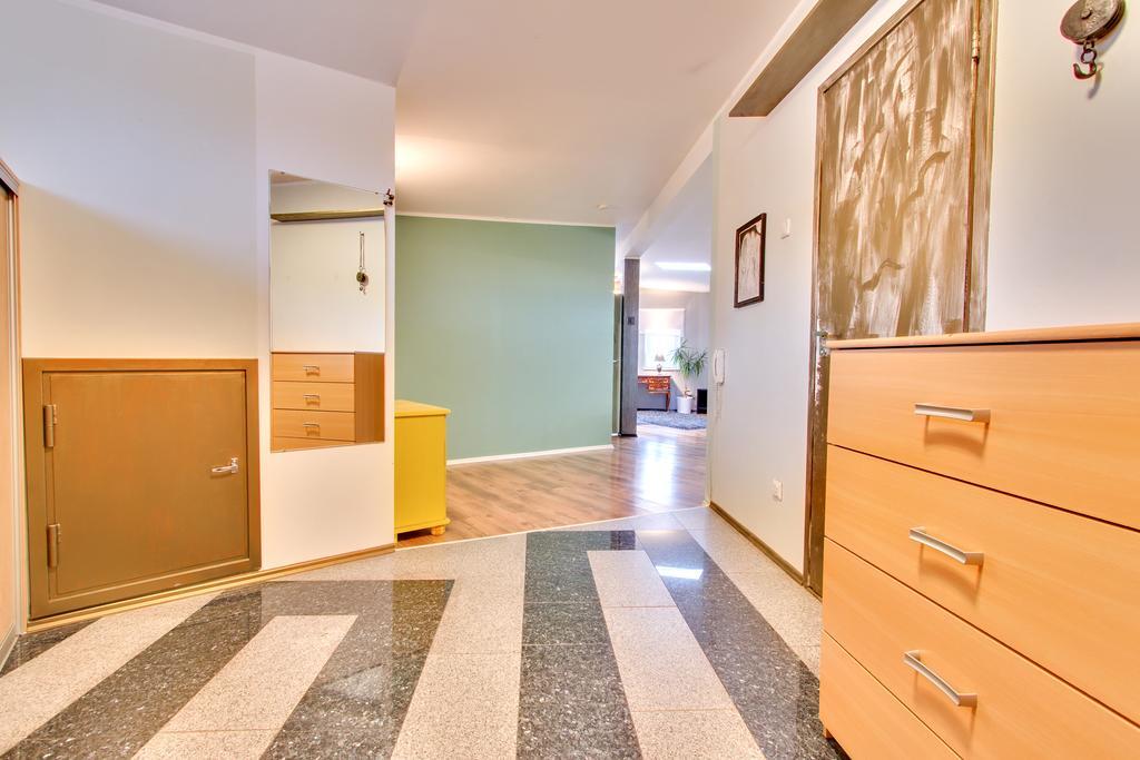 Toompuiestee Penthouse With Sauna Tallin Exterior foto