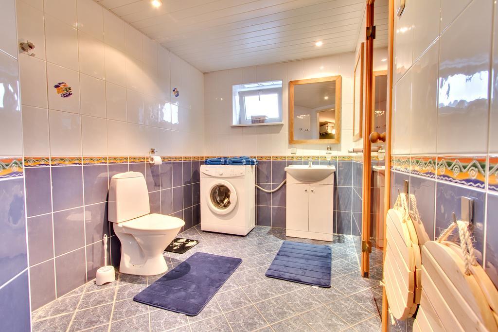 Toompuiestee Penthouse With Sauna Tallin Exterior foto